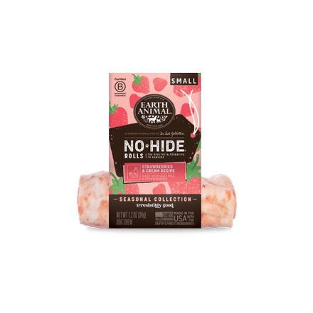 啃咬羊奶草莓棒