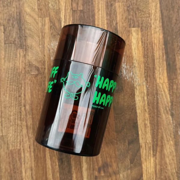 很春毛小吃 半透光氣密罐 0.57L 綠色